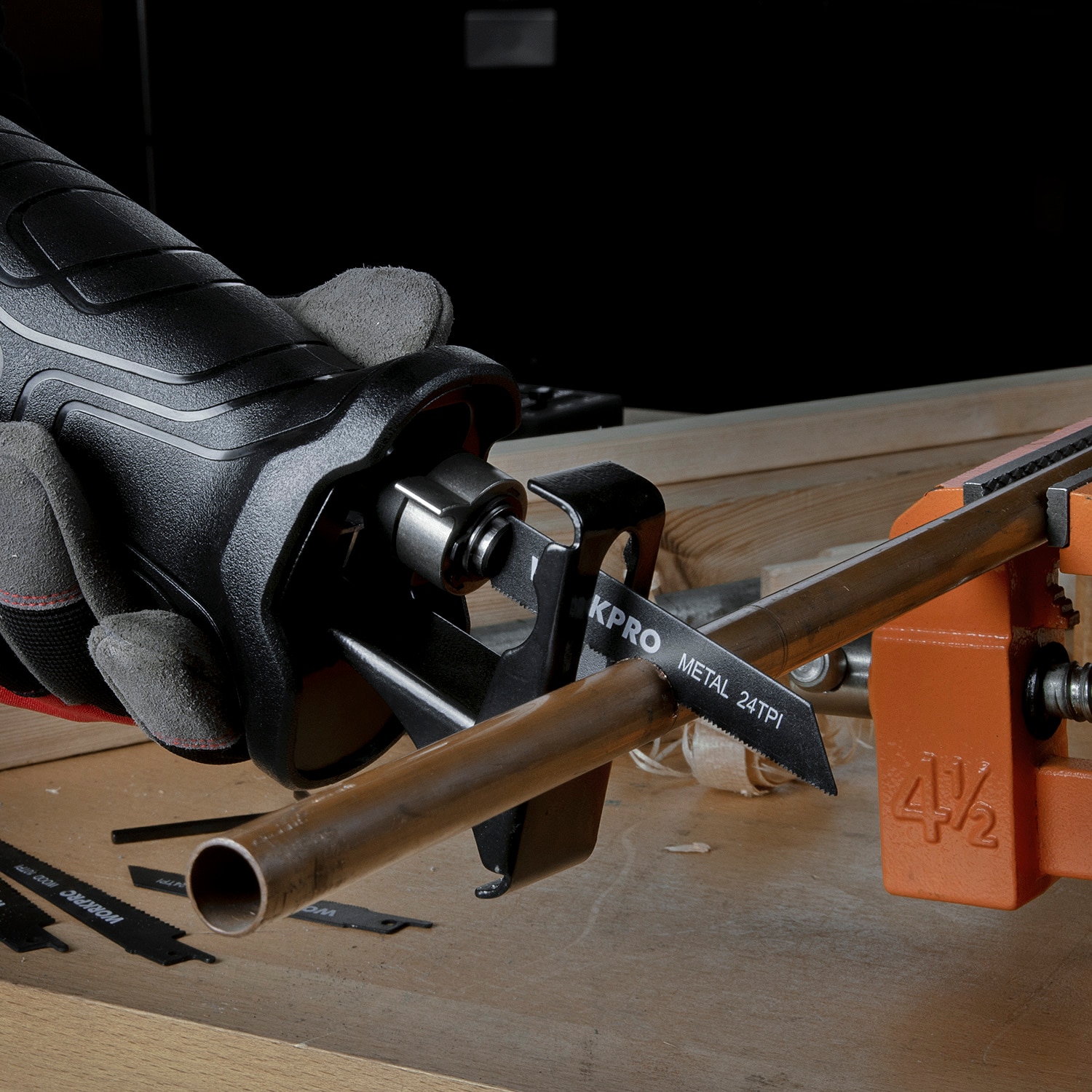 Wood and Metal Reciprocating Electric Saw Wood and Metal Reciprocating Electric Saw